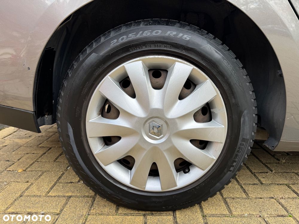 Renault Laguna - 36