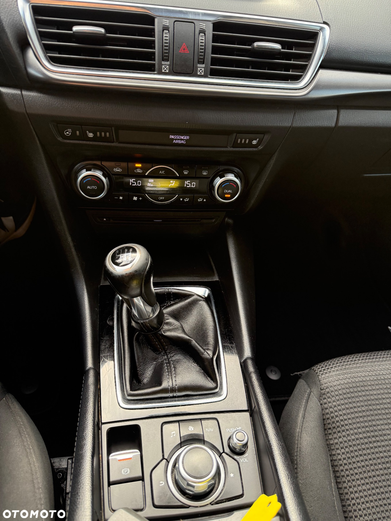 Mazda 3 SKYACTIV-G 120 Exclusive-Line - 24
