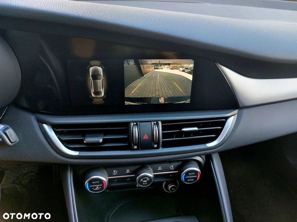 Alfa Romeo Giulia 2.0 Turbo Veloce Q4 - 27