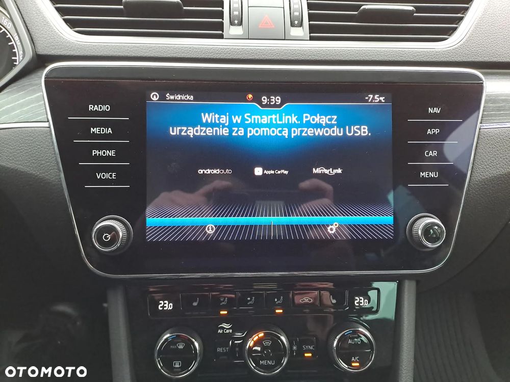 Skoda Superb 2.0 TDI SCR 4x4 Style DSG - 24