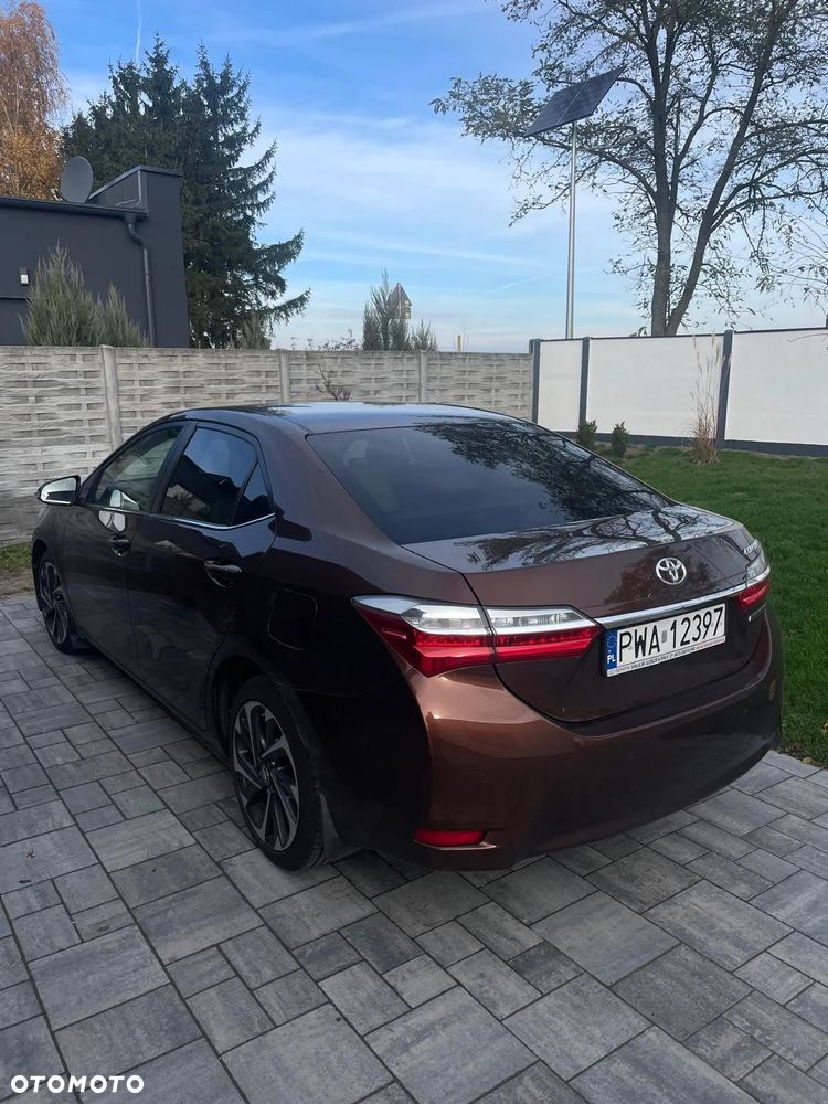 Toyota Corolla 1.4 D-4D Premium EU6 - 3