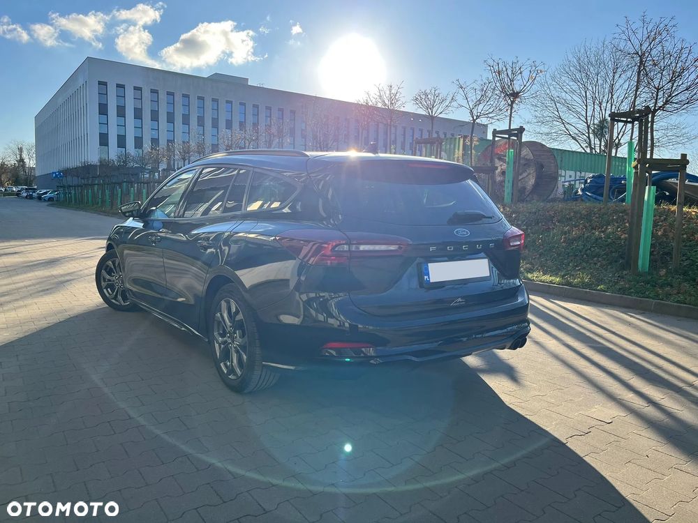 Ford Focus 1.0 EcoBoost Hybrid ST-LINE X - 7