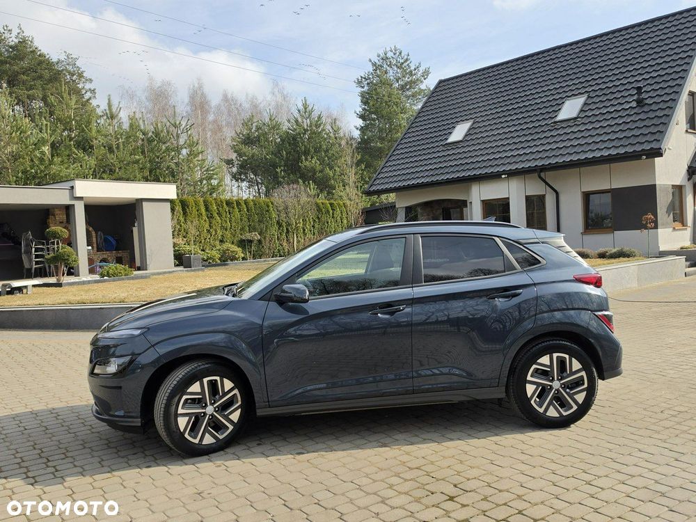 Hyundai Kona - 4