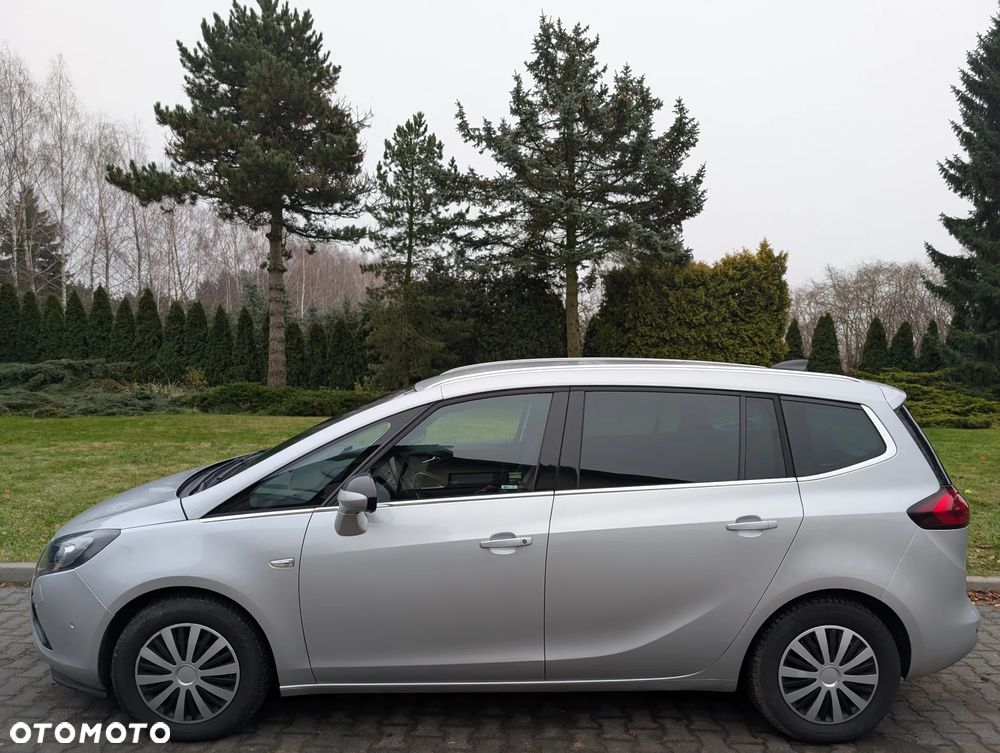 Opel Zafira 1.4 T Cosmo EU6 - 8
