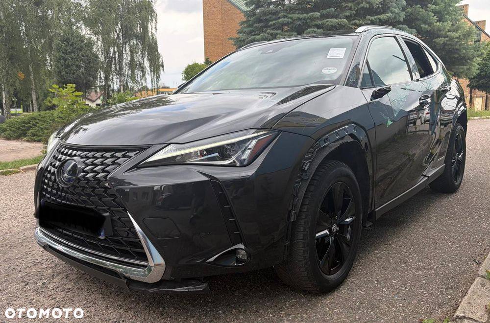 Lexus UX - 2