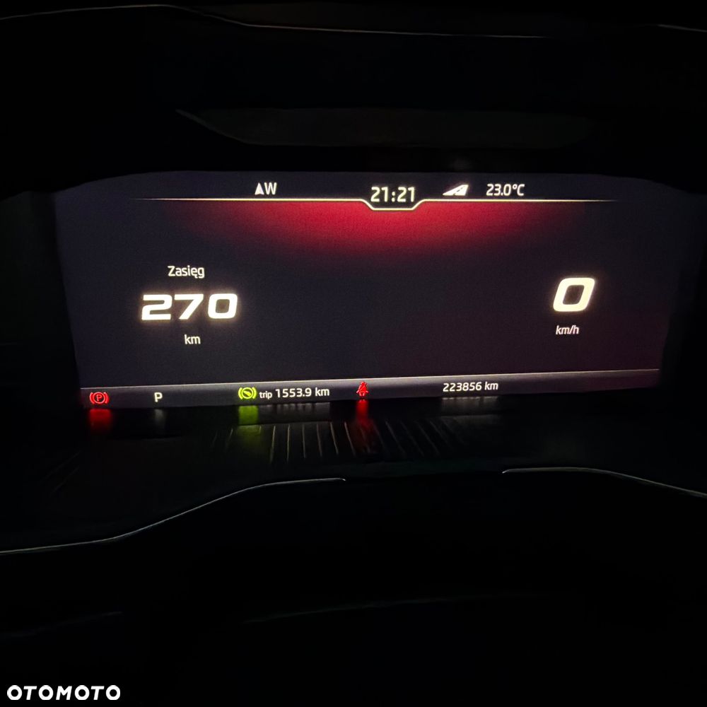 Skoda Superb 2.0 TDI Sportline DSG - 17
