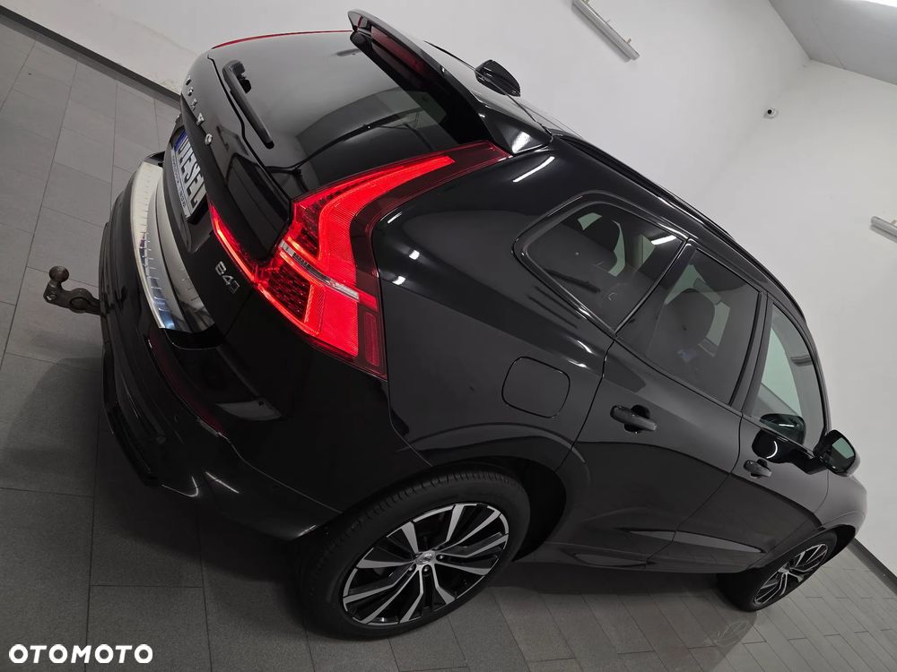 Volvo XC 60 B4 D Ultimate Dark - 36
