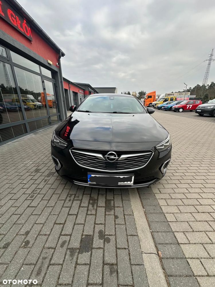 Opel Insignia 2.0 CDTI 4x4 GSi S&S - 3