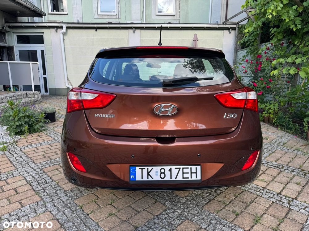 Hyundai i30 1.4 Classic - 9
