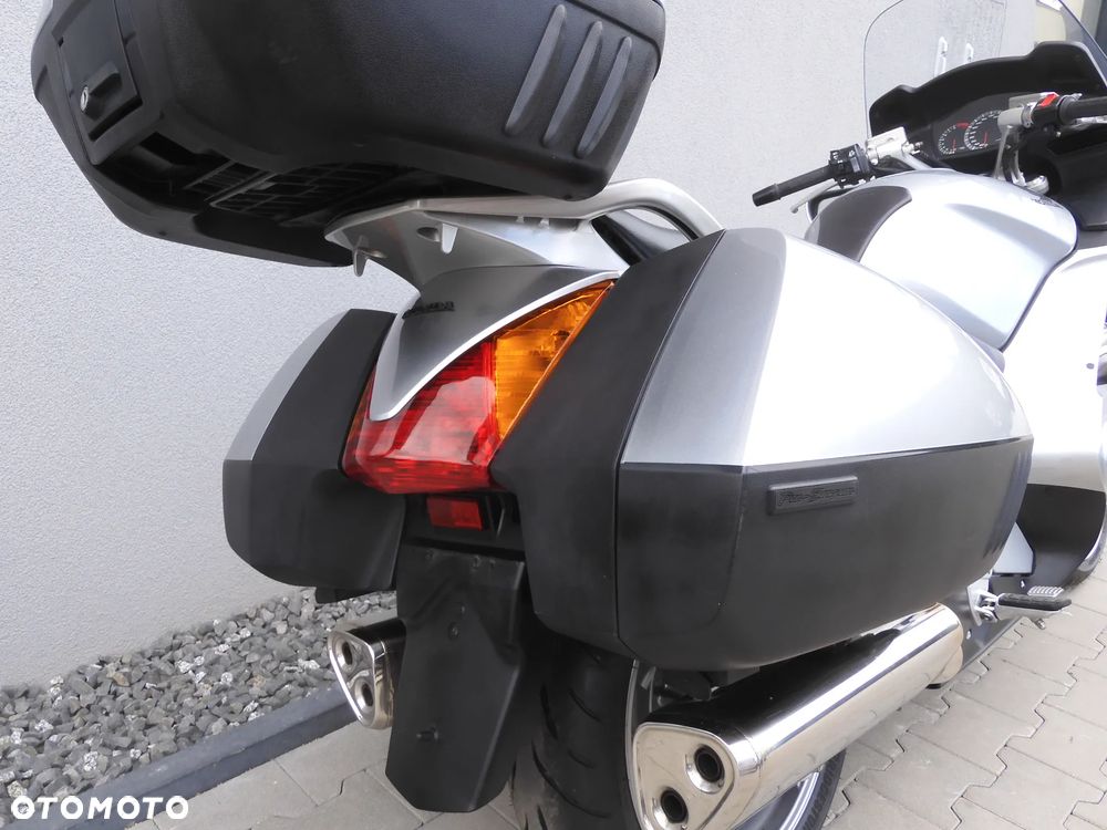 Honda ST - 15