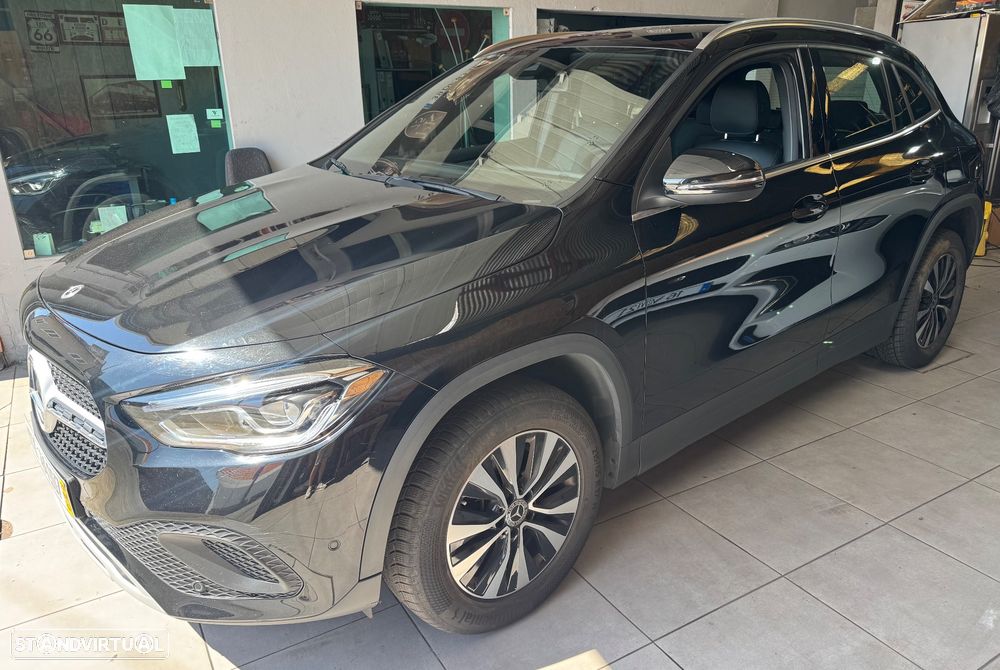 Mercedes-Benz GLA 180 d 8G-DCT - 2