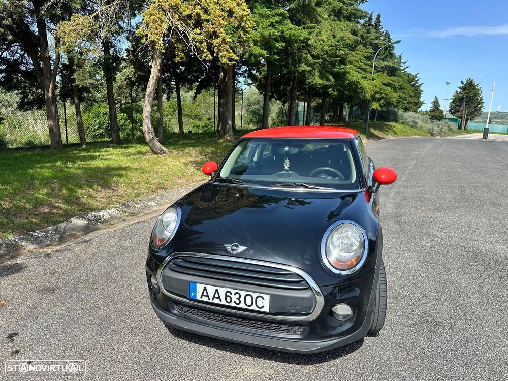 MINI 3 Portas One D - 14