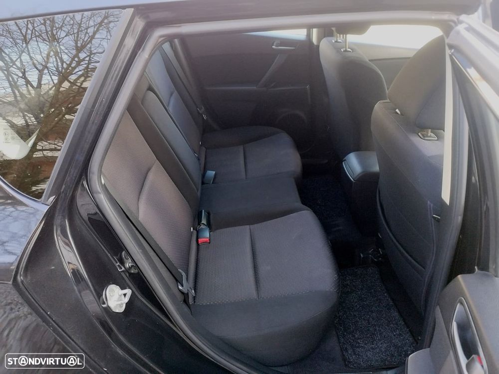 Mazda 3 Hatchback MZ-CD 1.6 Comfort - 25