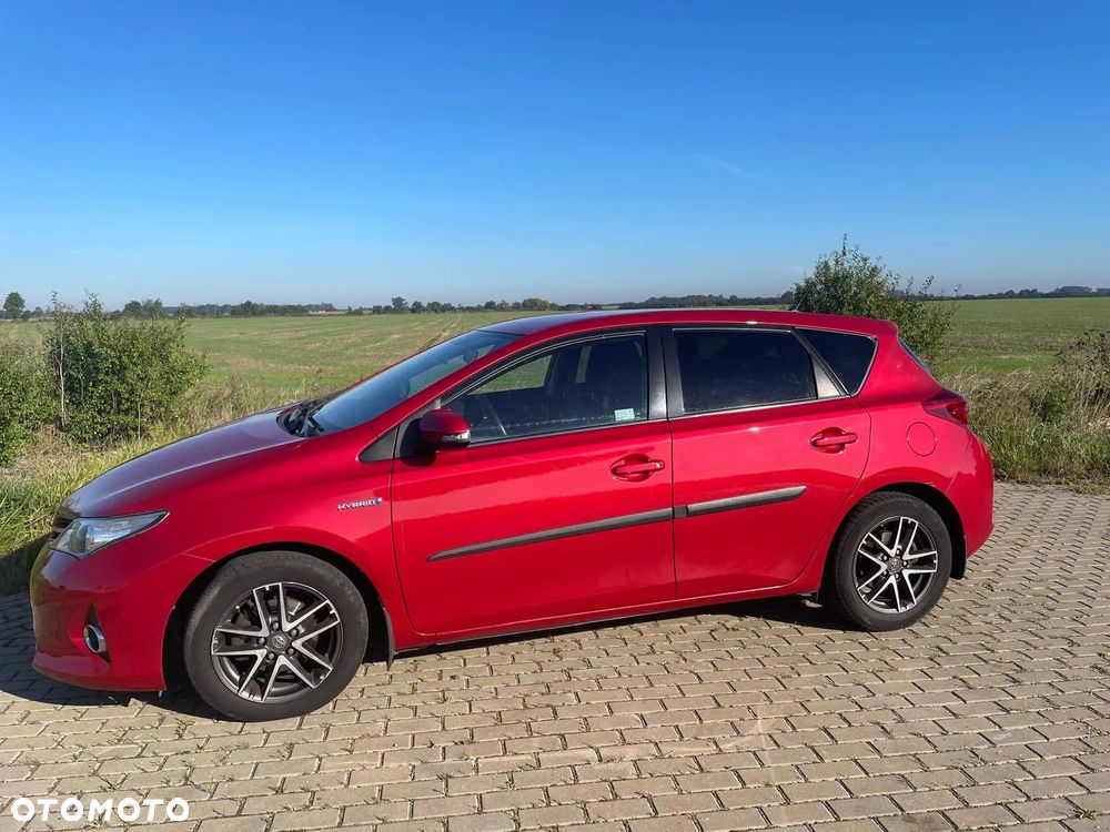 Toyota Auris 1.8 HSD Luna - 3