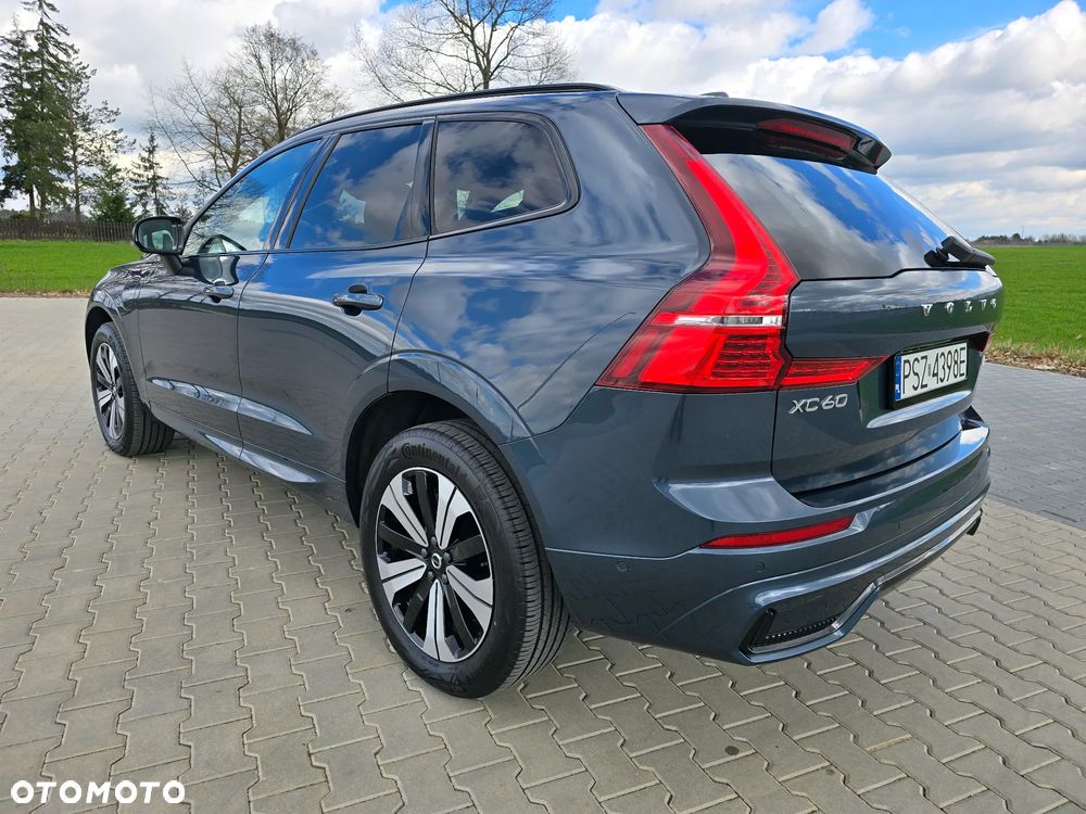 Volvo XC 60 T6 AWD Recharge Plus Dark - 8