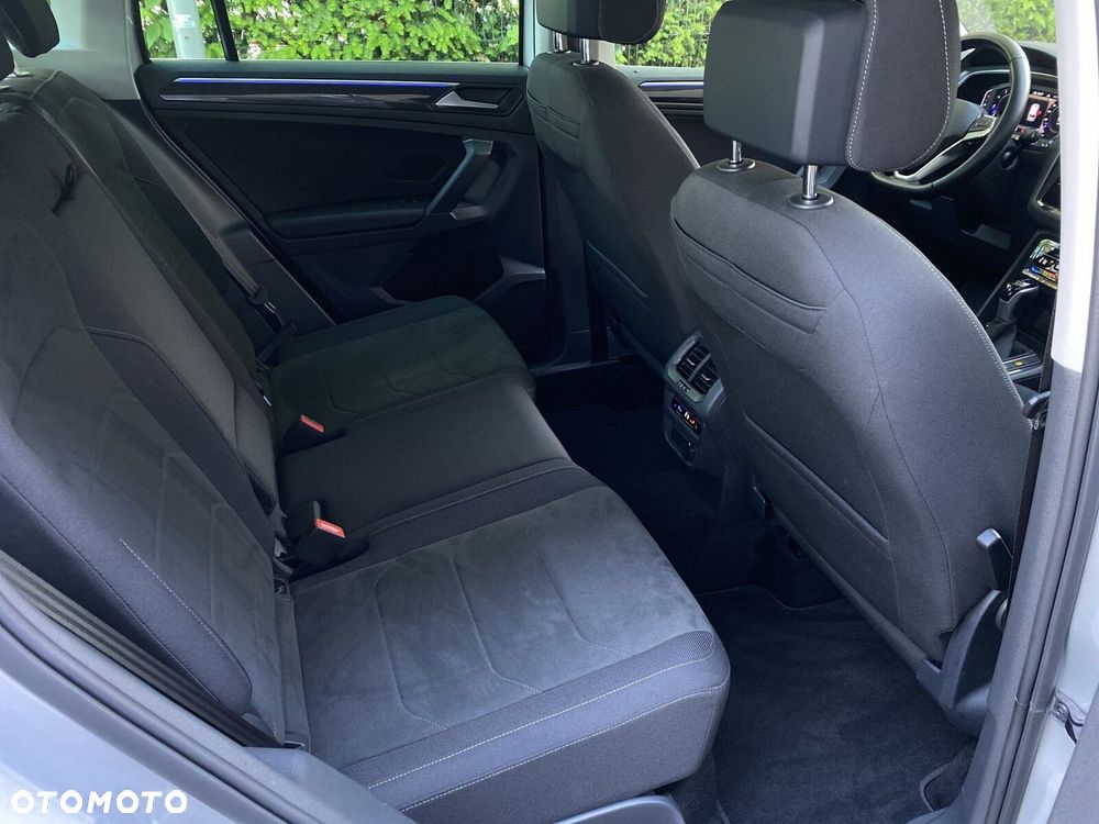 Volkswagen Tiguan 2.0 TSI 4Mot Elegance DSG - 33