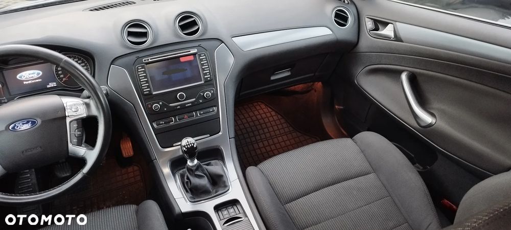 Ford Mondeo 2.2 TDCi Titanium - 11