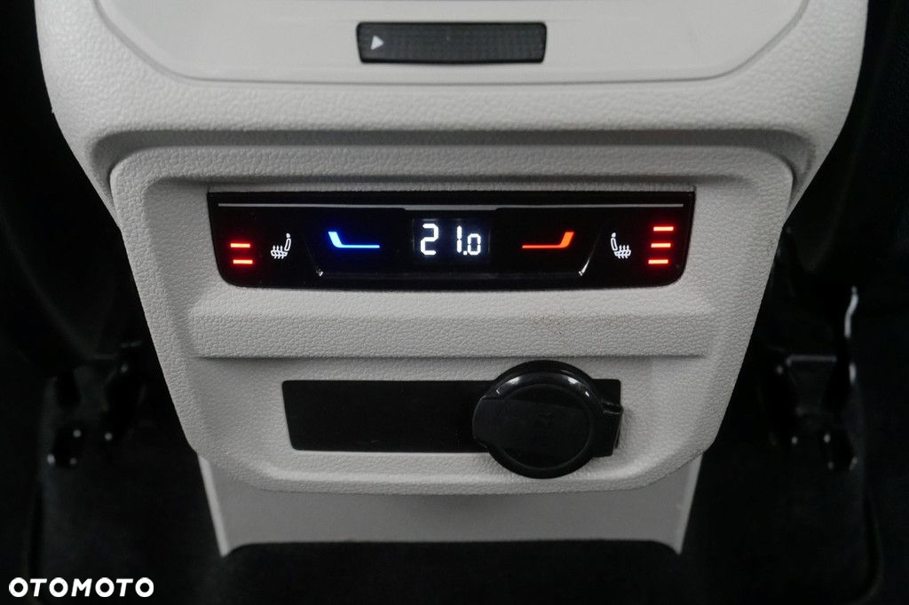 Volkswagen Tiguan - 25