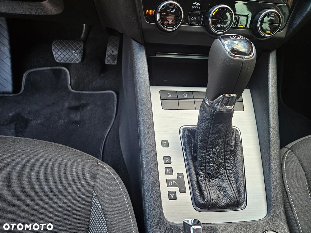 Skoda Octavia 1.6 TDI DSG Ambition - 18