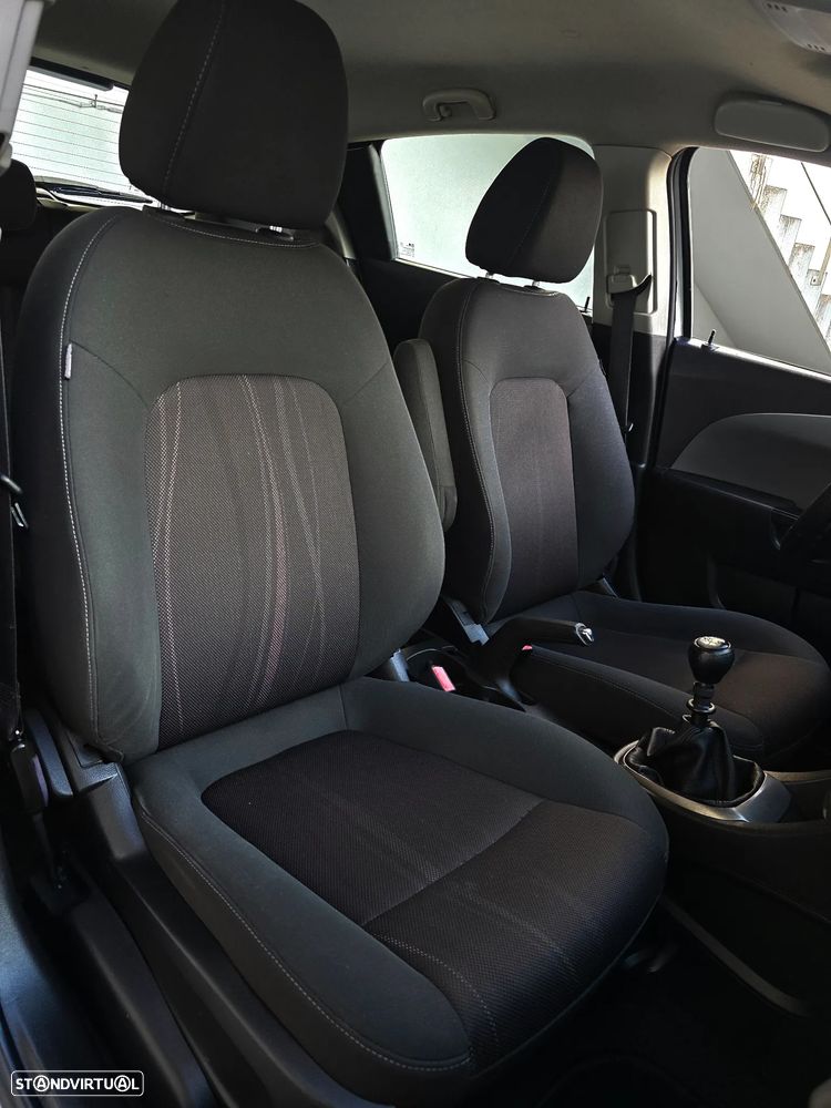 Chevrolet Aveo 1.3 VCDi LTZ - 43