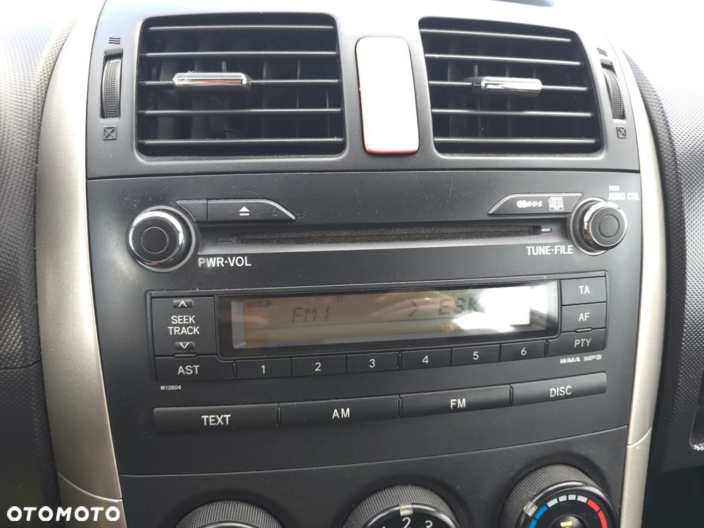 Toyota Auris 1.6 VVT-i Luna - 23