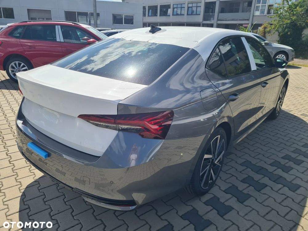Skoda Octavia 1.5 TSI e-Tec Sportline DSG - 5