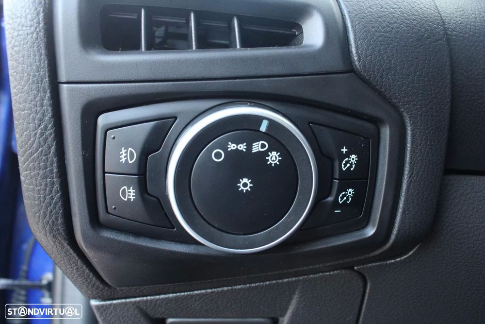 Ford Focus 2.0 EcoBoost ST - 11