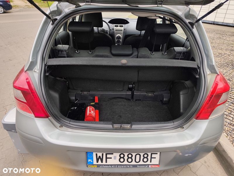 Toyota Yaris 1.0 Terra - 7