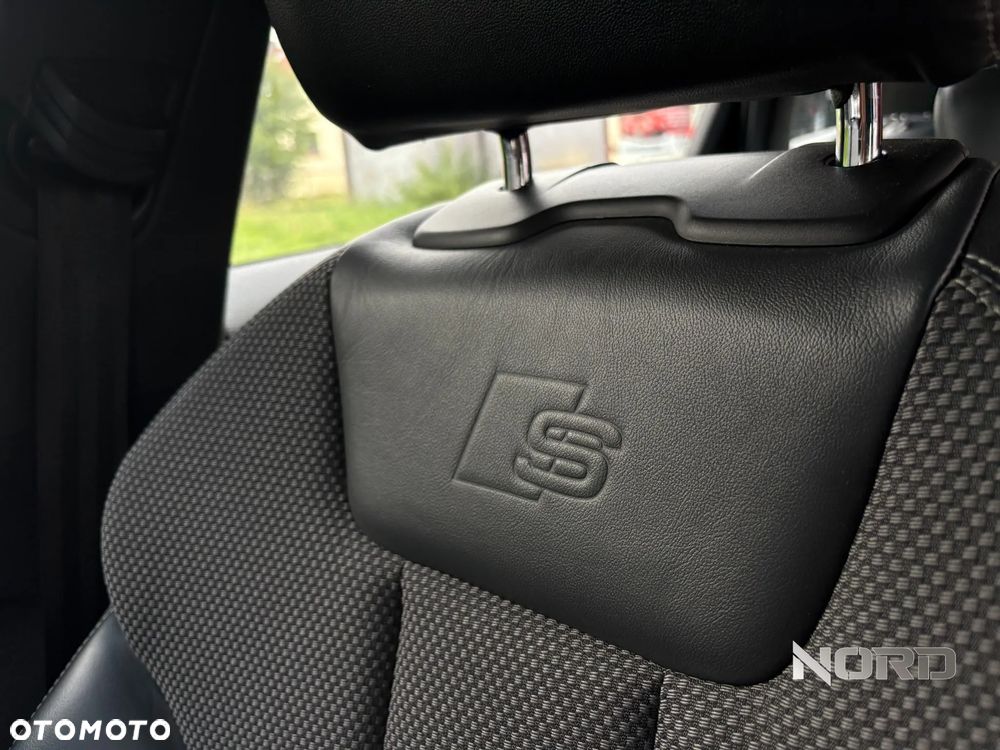 Audi A4 Avant 2.0 TDI S tronic sport - 22