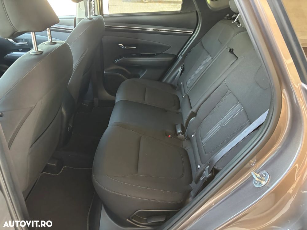 Hyundai Tucson 1.6 CRDi 48V-Hybrid 2WD DCT Trend - 36