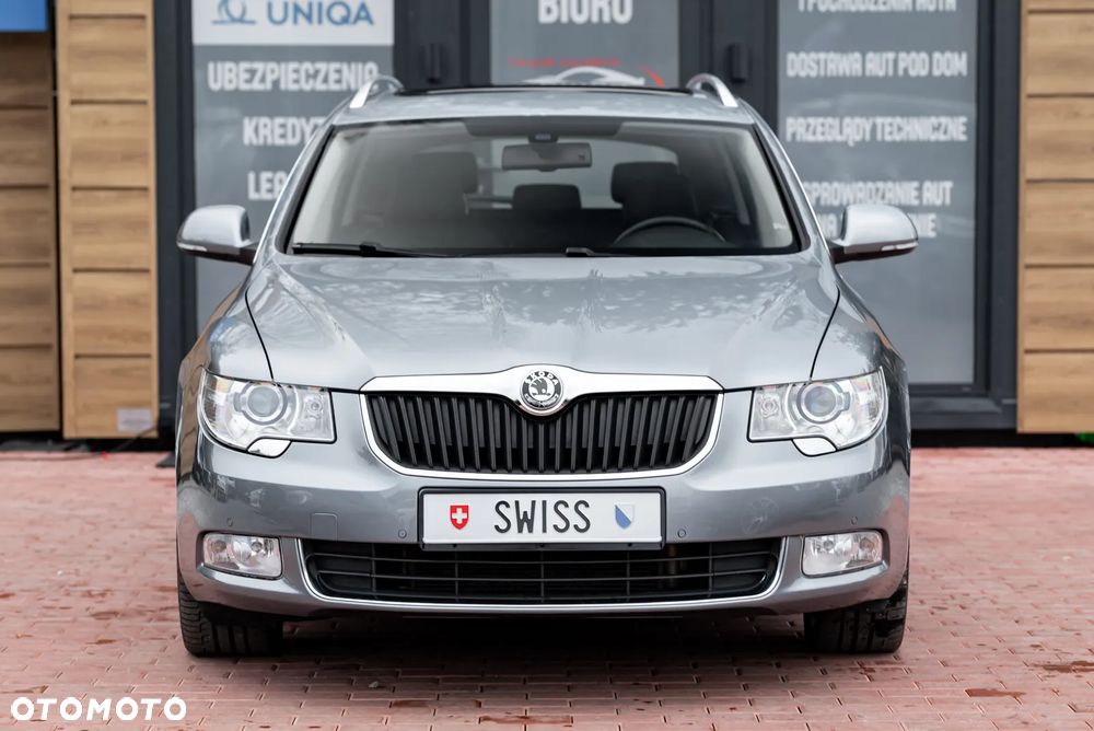 Skoda Superb 3.6 V6 4x4 DSG Elegance - 4