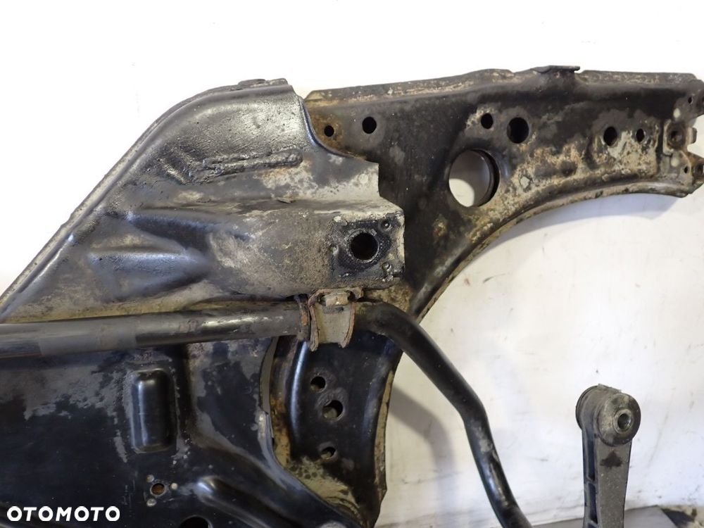 SANKI WÓZEK KOŁYSKA AUDI A3 8L - 5