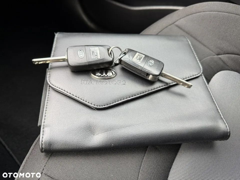 Kia Ceed 1.6 GDI SW Platinum Edition - 40