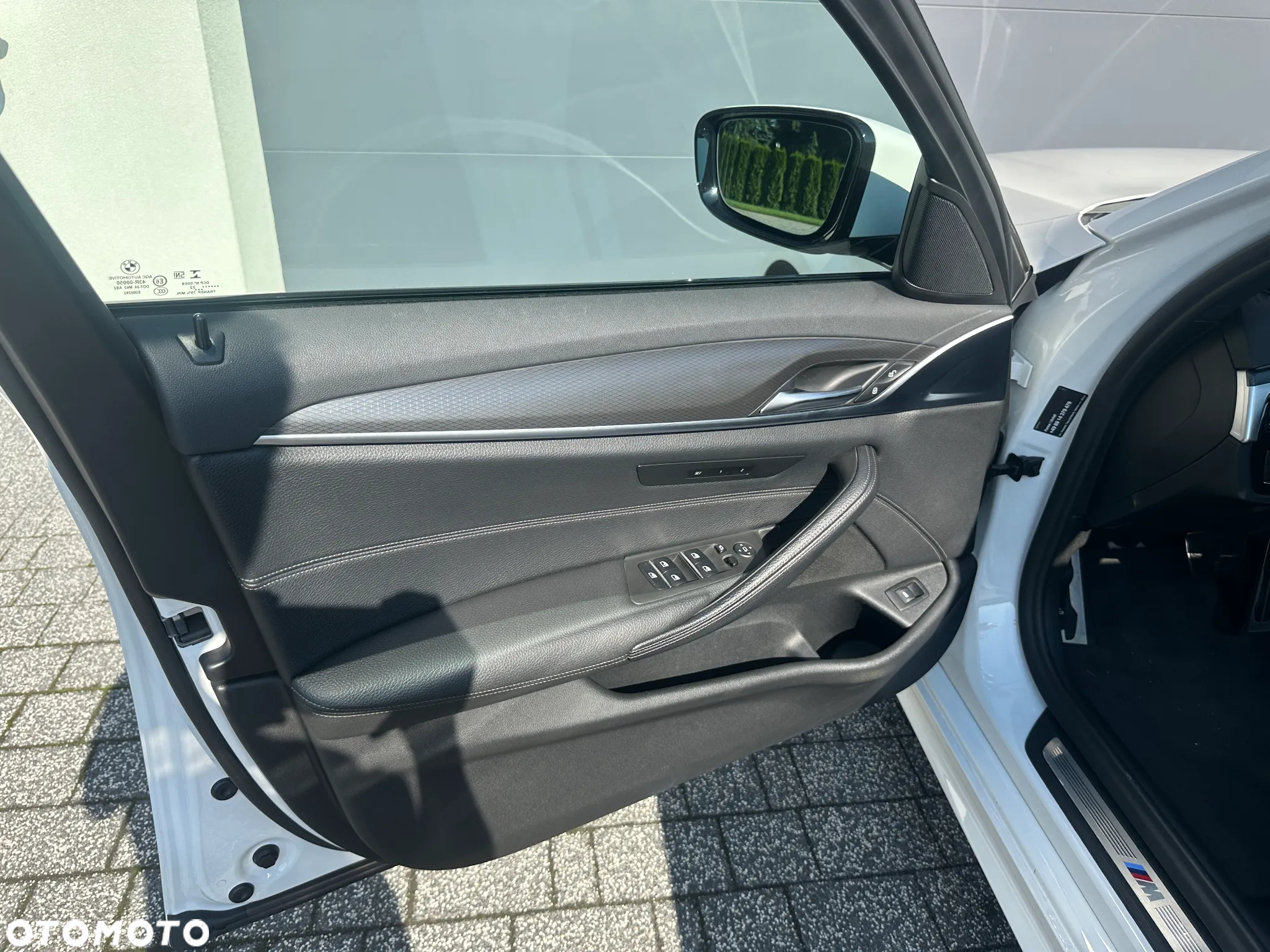 BMW Seria 5 520d Touring M Sport Edition - 9