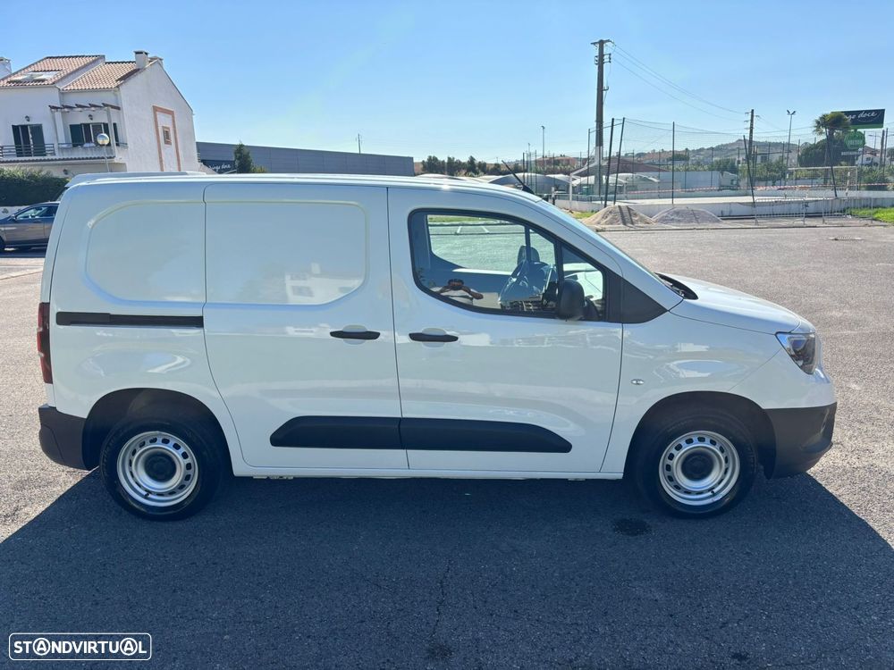 Opel Combo 1.5 CDTi 102cv L1H1 ENJOY - AC - IVA DEDUTÍVEL - 8