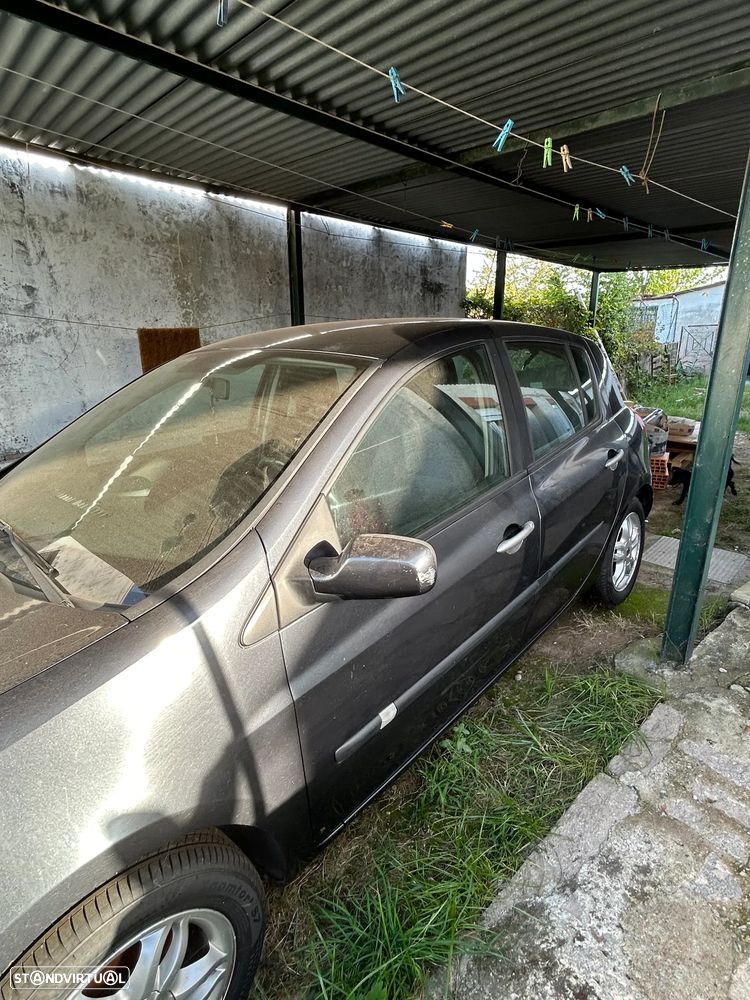 Renault Clio 1.2 16V Dynamique S - 14