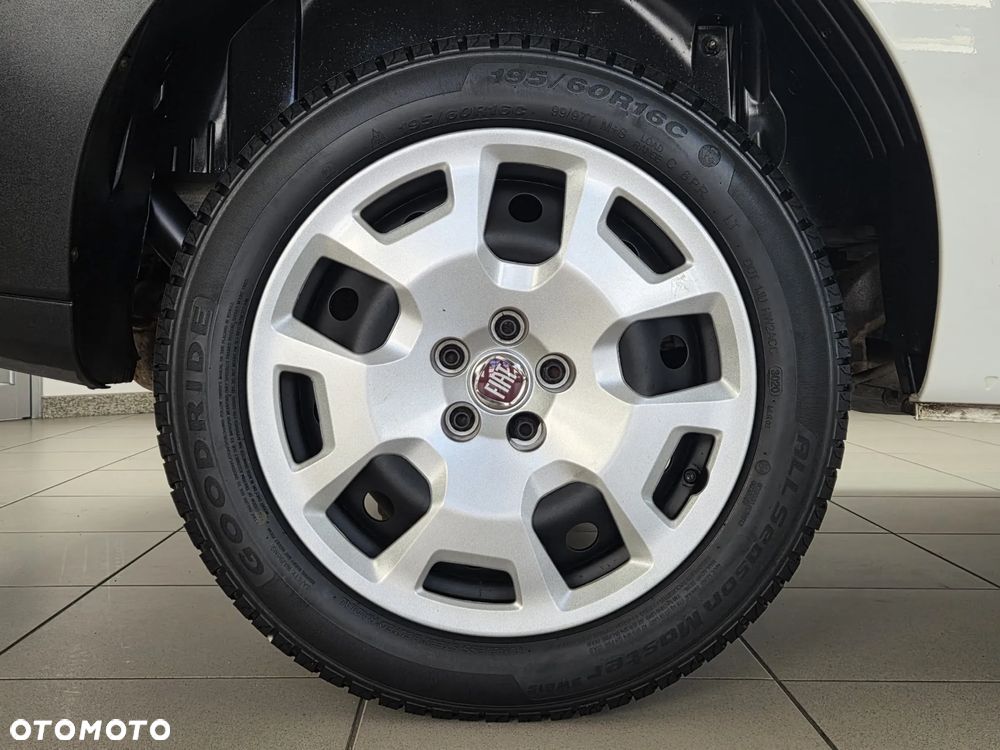 Fiat Doblo - 8