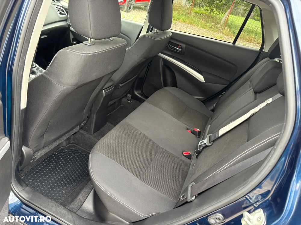 Suzuki SX4 S-Cross 1.6 DDIS ALLGRIP Passion - 11