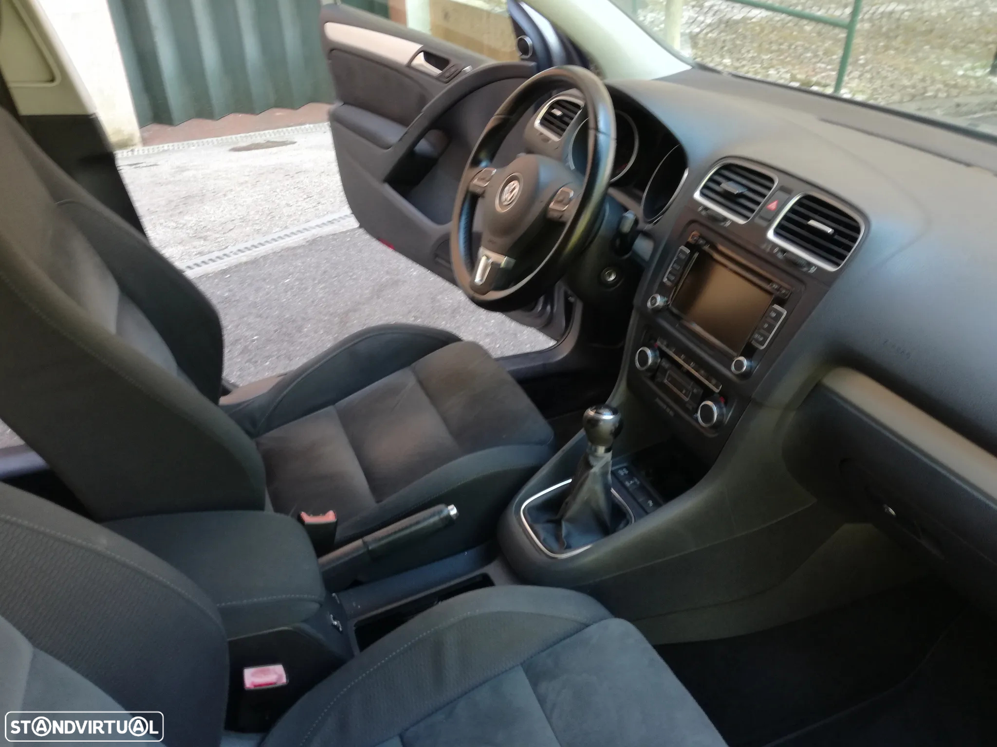VW Golf 2.0 TDi Highline - 15