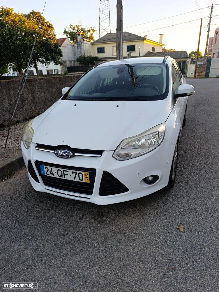 Ford Focus Sw 2012 photo 2