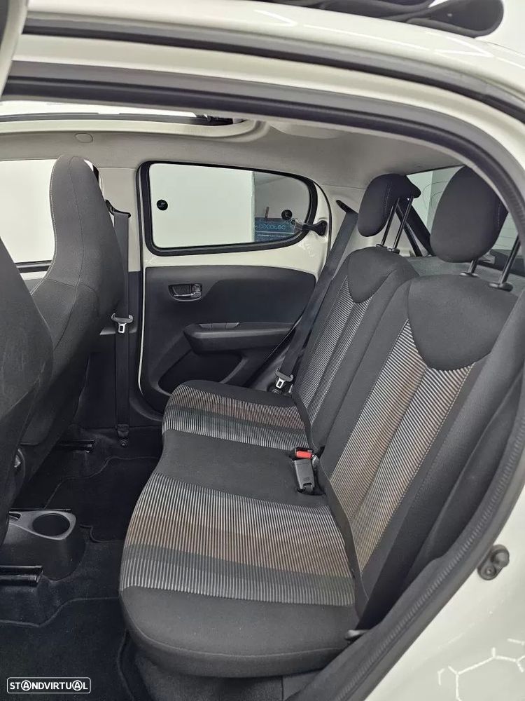 Peugeot 108 1.2 PureTech Allure - 51