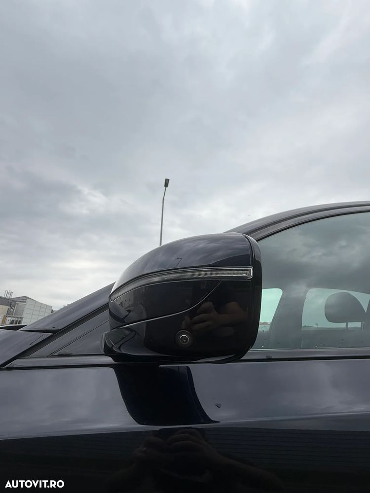 BMW Seria 5 530e xDrive Aut. M Sport Edition - 10