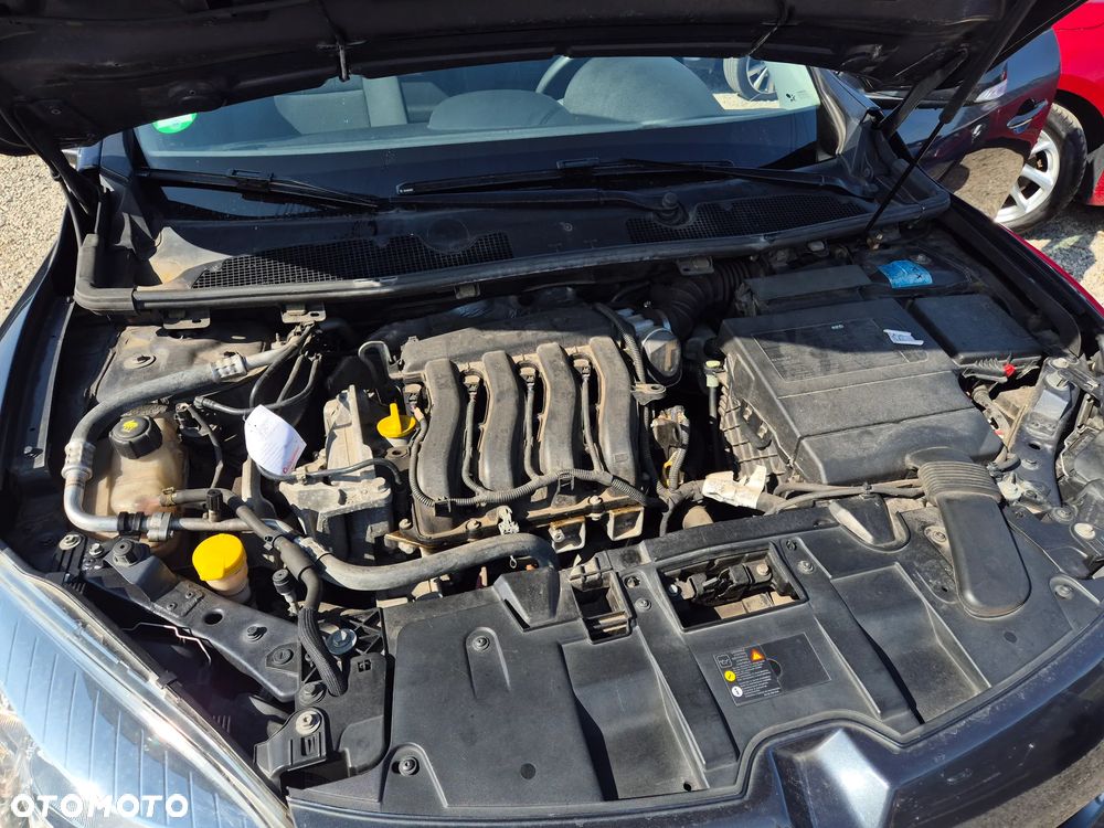 Renault Megane 1.6 16V 100 Authentique - 24