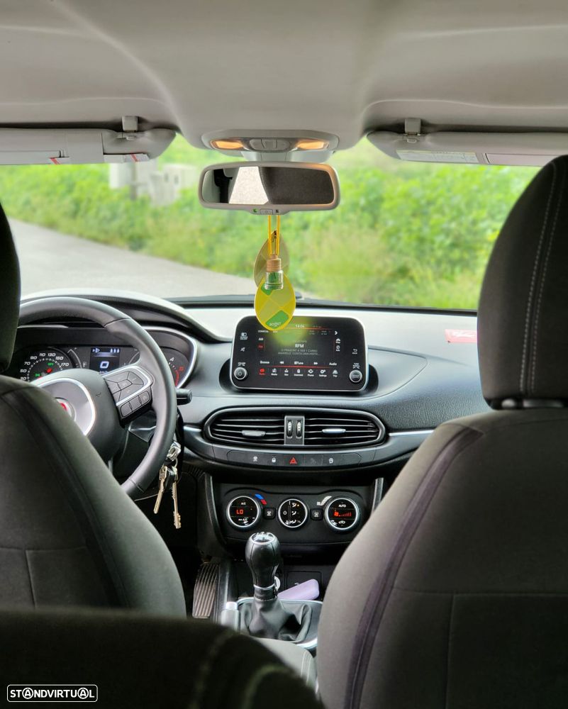 Fiat Tipo 1.3 M-Jet Lounge Tech - 4