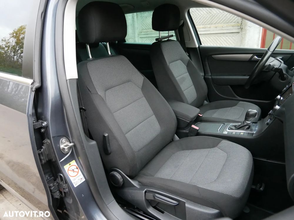 Volkswagen Passat - 15