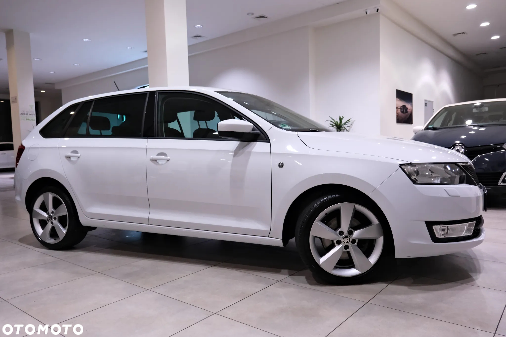 Skoda RAPID 1.2 TSI Active - 5