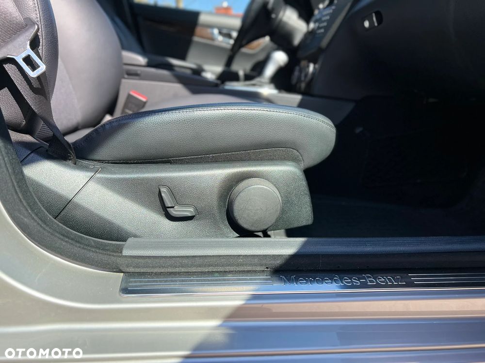 Mercedes-Benz Klasa C - 17