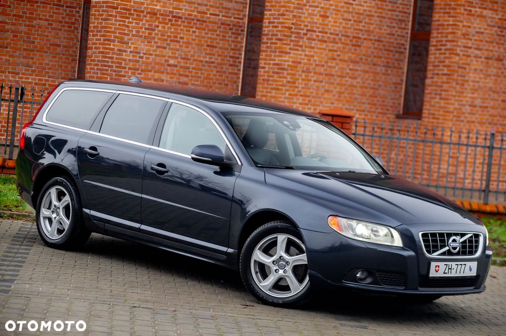 Volvo V70 - 4