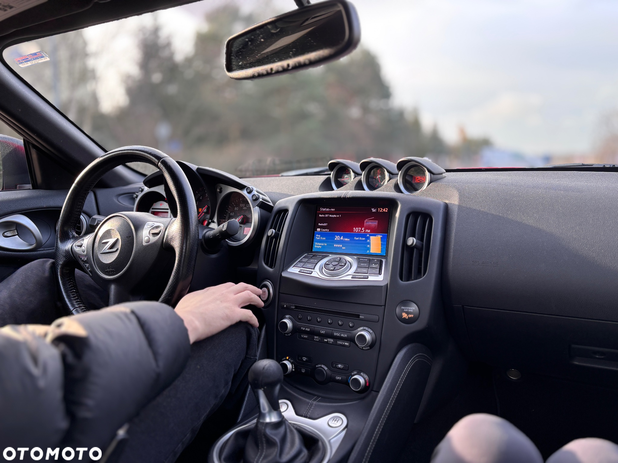 Nissan 370 Z 3.7 V6 - 10