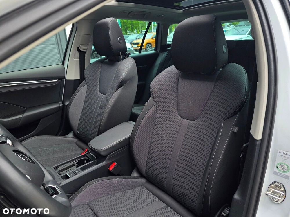 Skoda Octavia 2.0 TDI Style DSG - 16